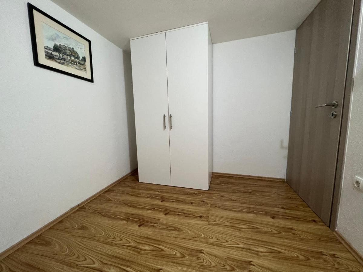 Apartment Katalin Kornić Exteriér fotografie